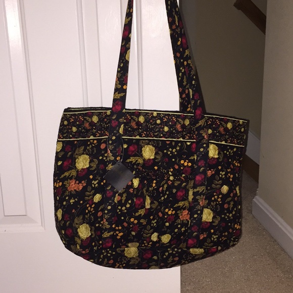 Vera Bradley tote - Picture 1 of 2